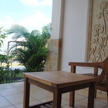 Lombok Beach Hotel Montongbuwoh Экстерьер фото